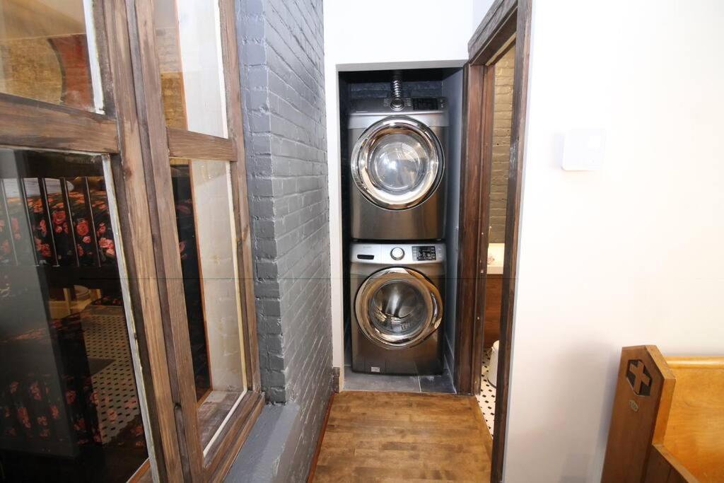 Charm & Luxury Vacation Headquarters To Downtown! Apartment Montreal Bagian luar foto